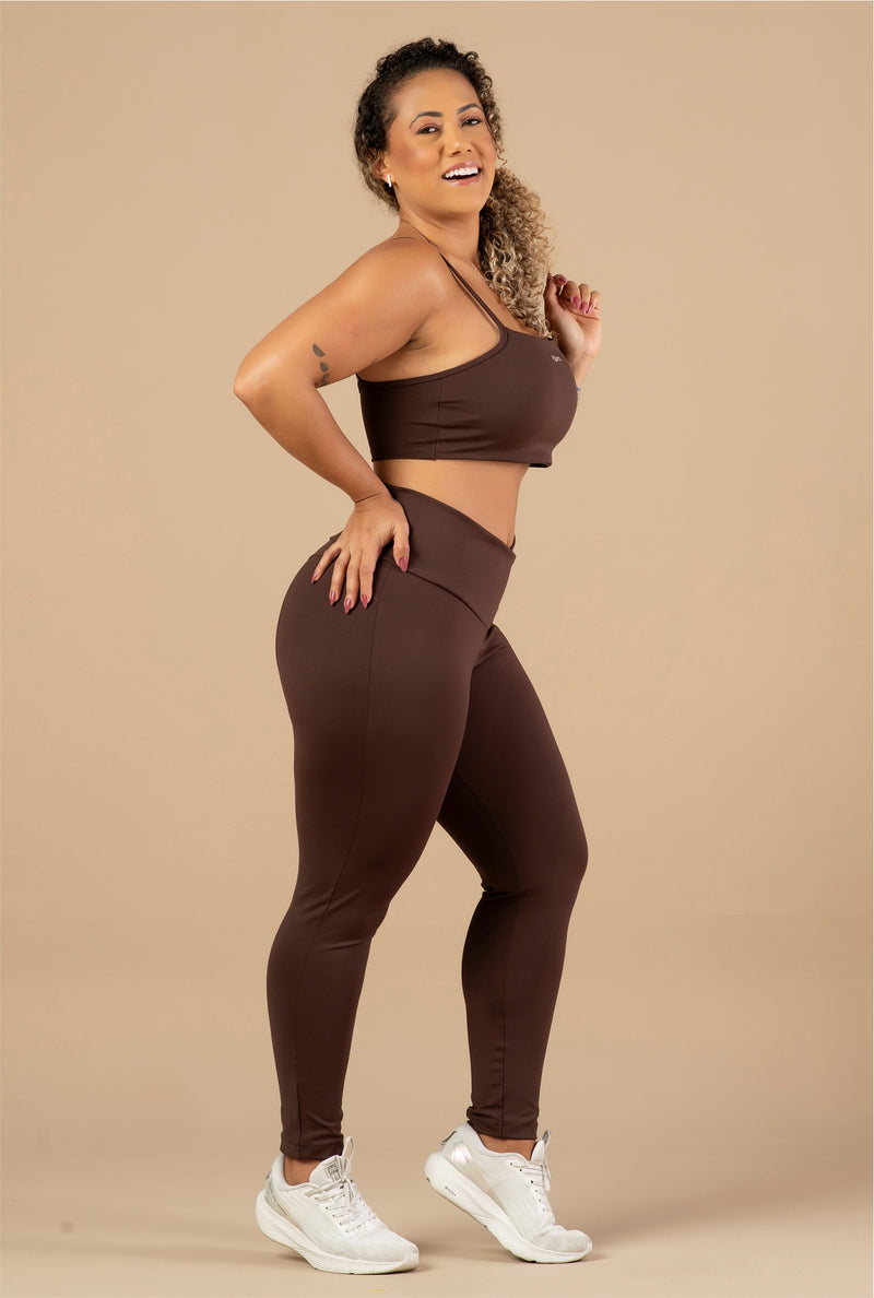 Conjunto Ana Calça e Top Marrom